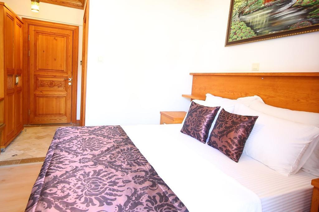 Akyaka Yali Capkini Hotel Room photo